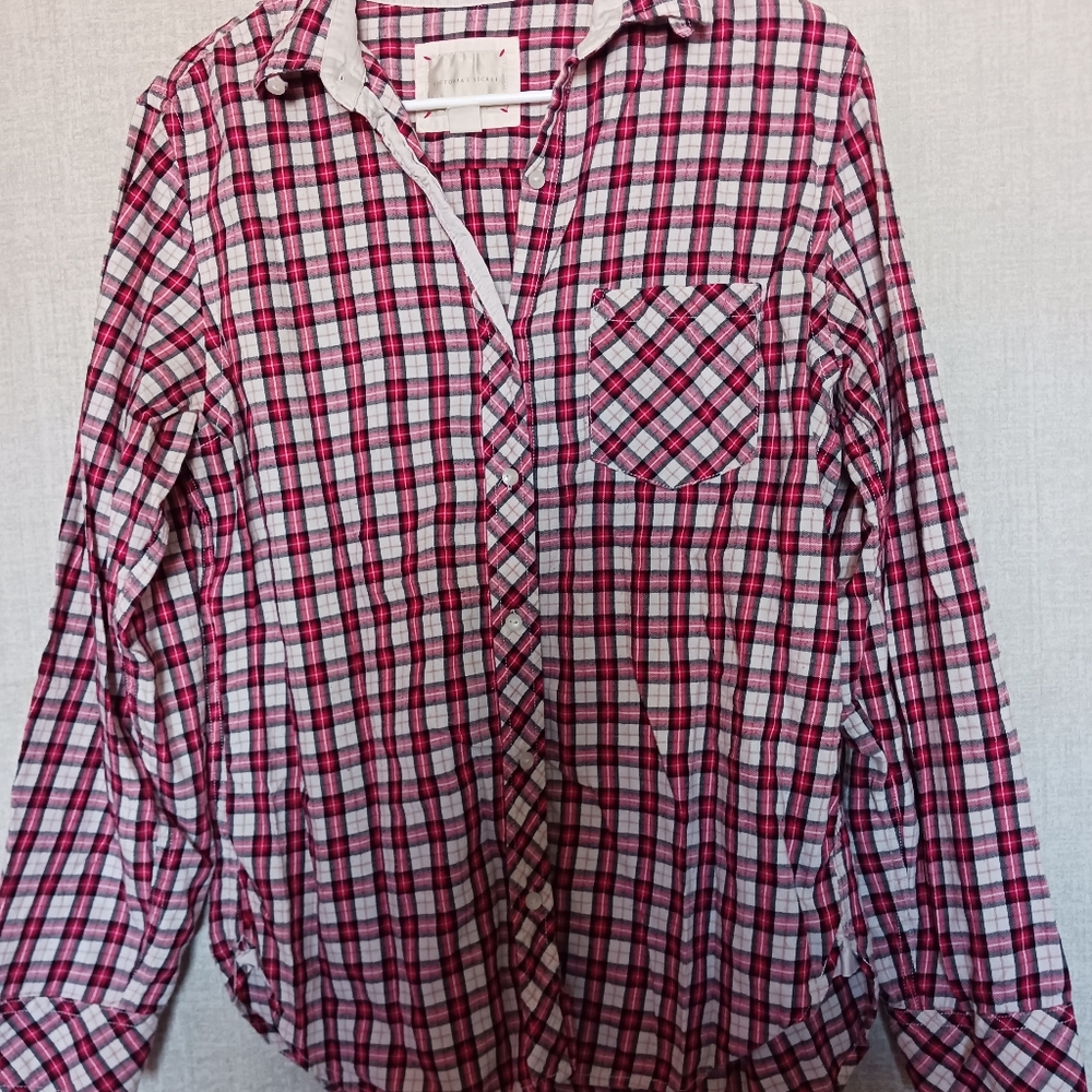 Victoria's Secret Long Sleeve Shirt - Picture 4 of 4